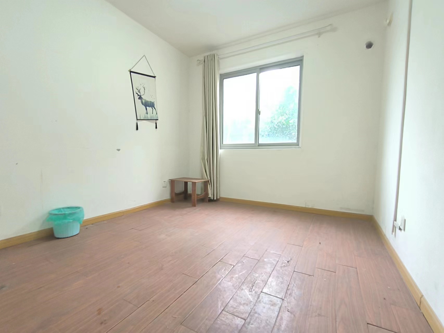 世濠花园 4室2厅2卫 134.00m&sup2;