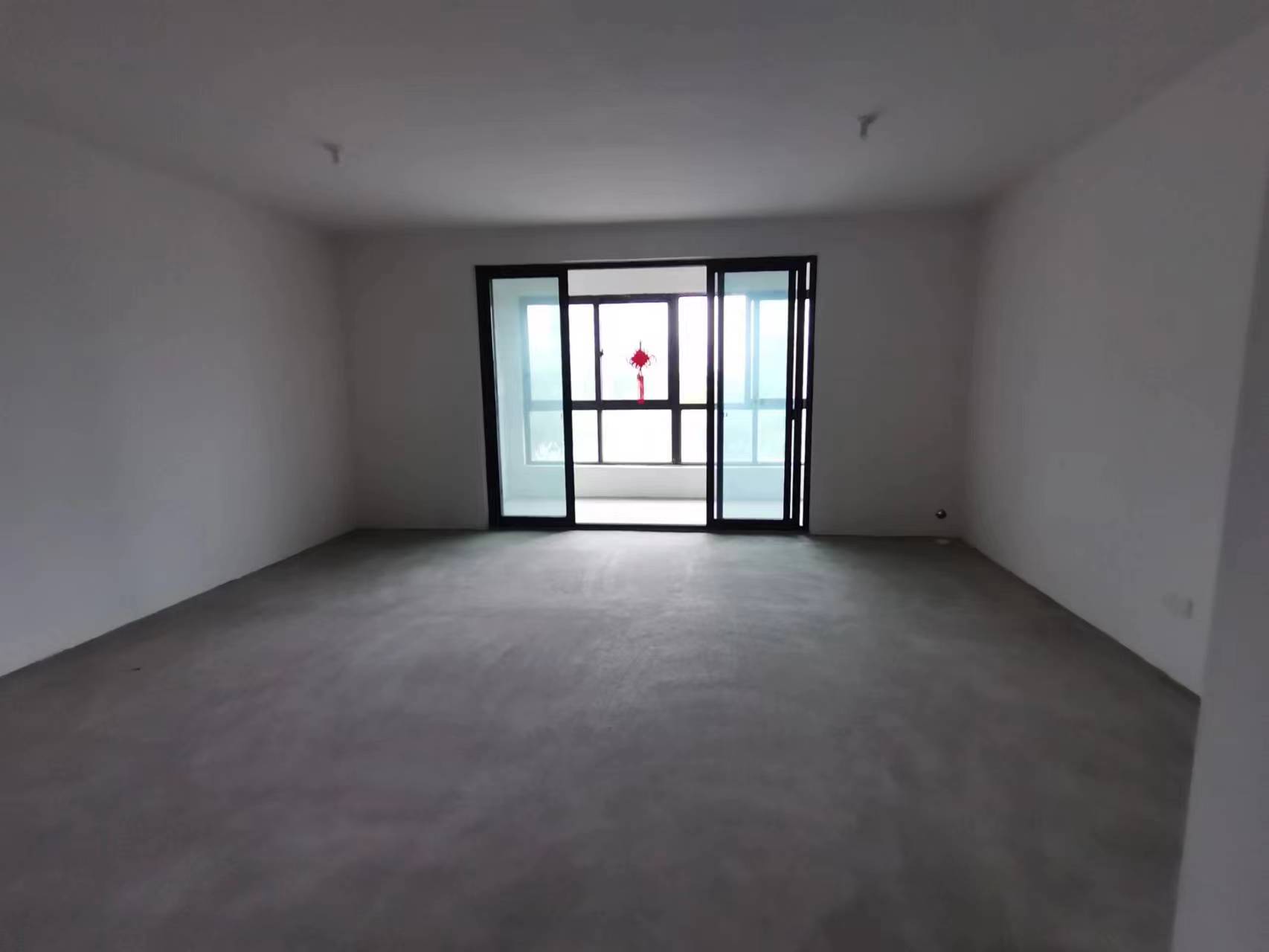 春晓熙岸 3室2厅1卫 100.00m&sup2;