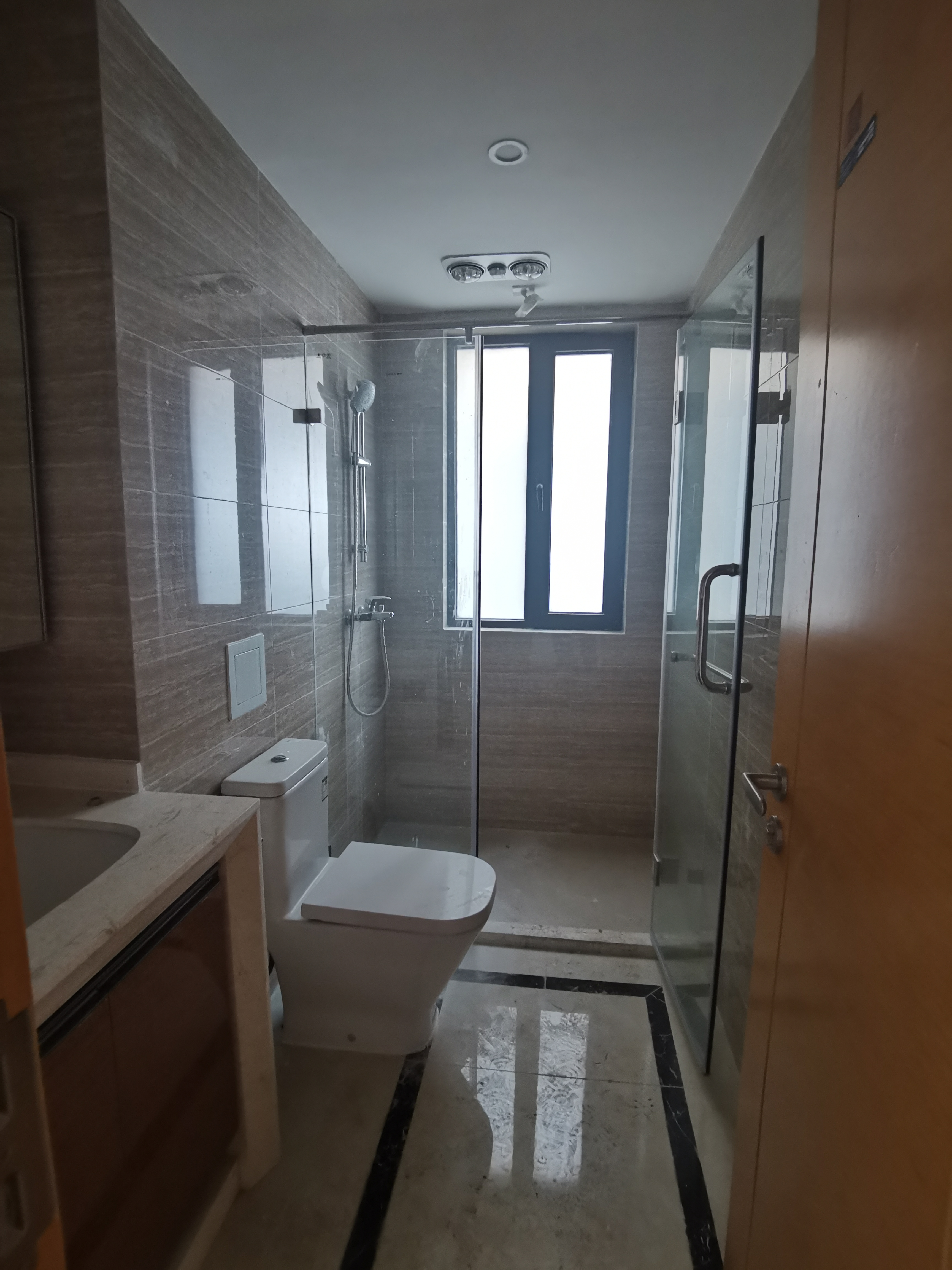 富力院士廷 3室2厅2卫 109m&sup2;