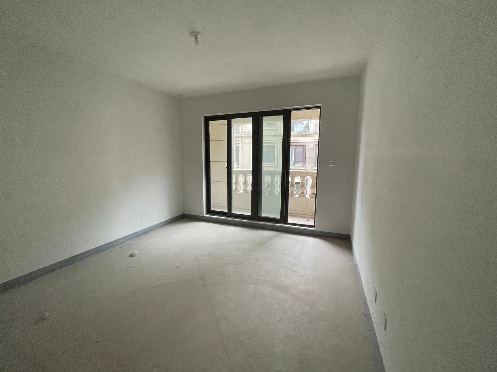 中南熙悦(南通经济技术开发区) 4室2厅2卫 131.00m&sup2;