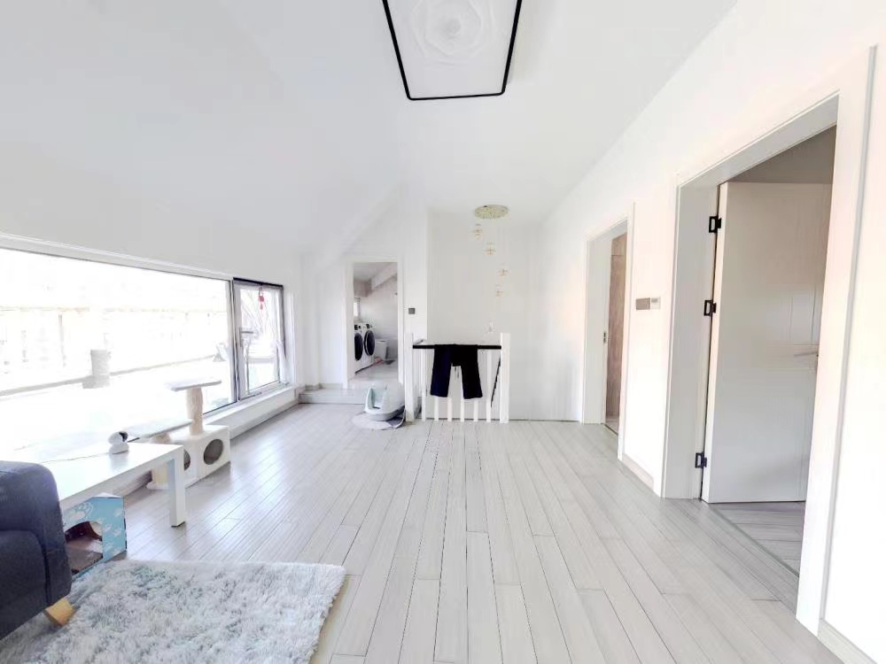 三里墩花苑四期 3室2厅2卫 80m&sup2;