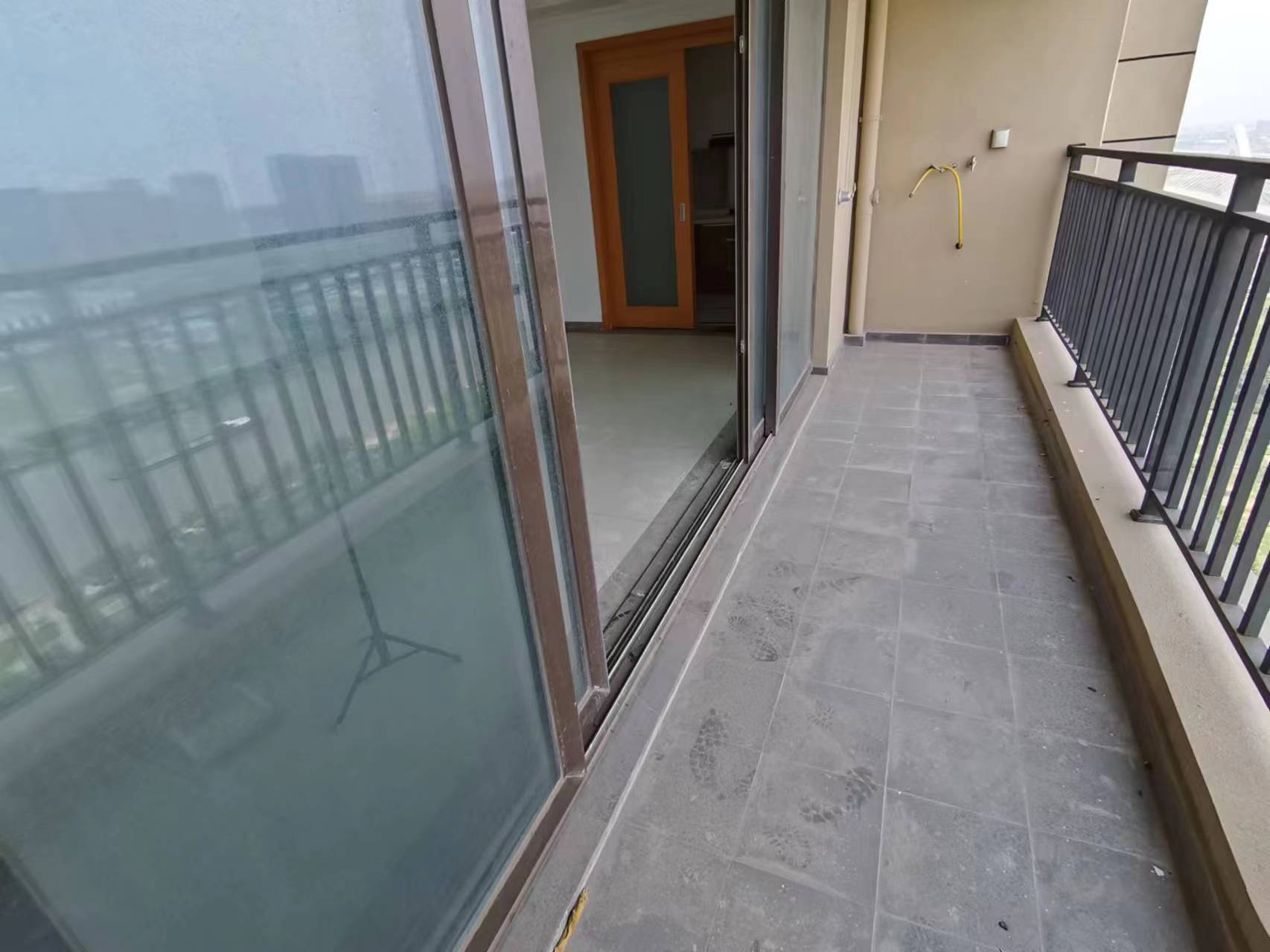 富力院士廷 4室2厅2卫 171m&sup2;