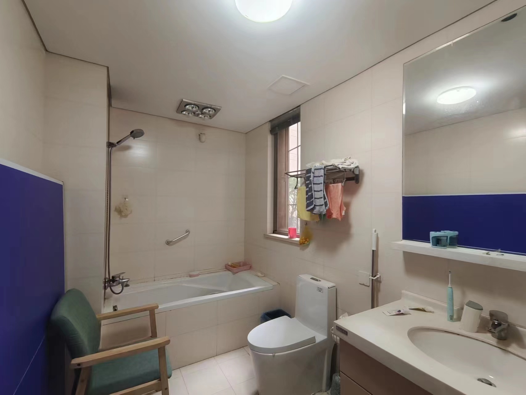 优山美地花园北区 3室2厅2卫 142m&sup2;