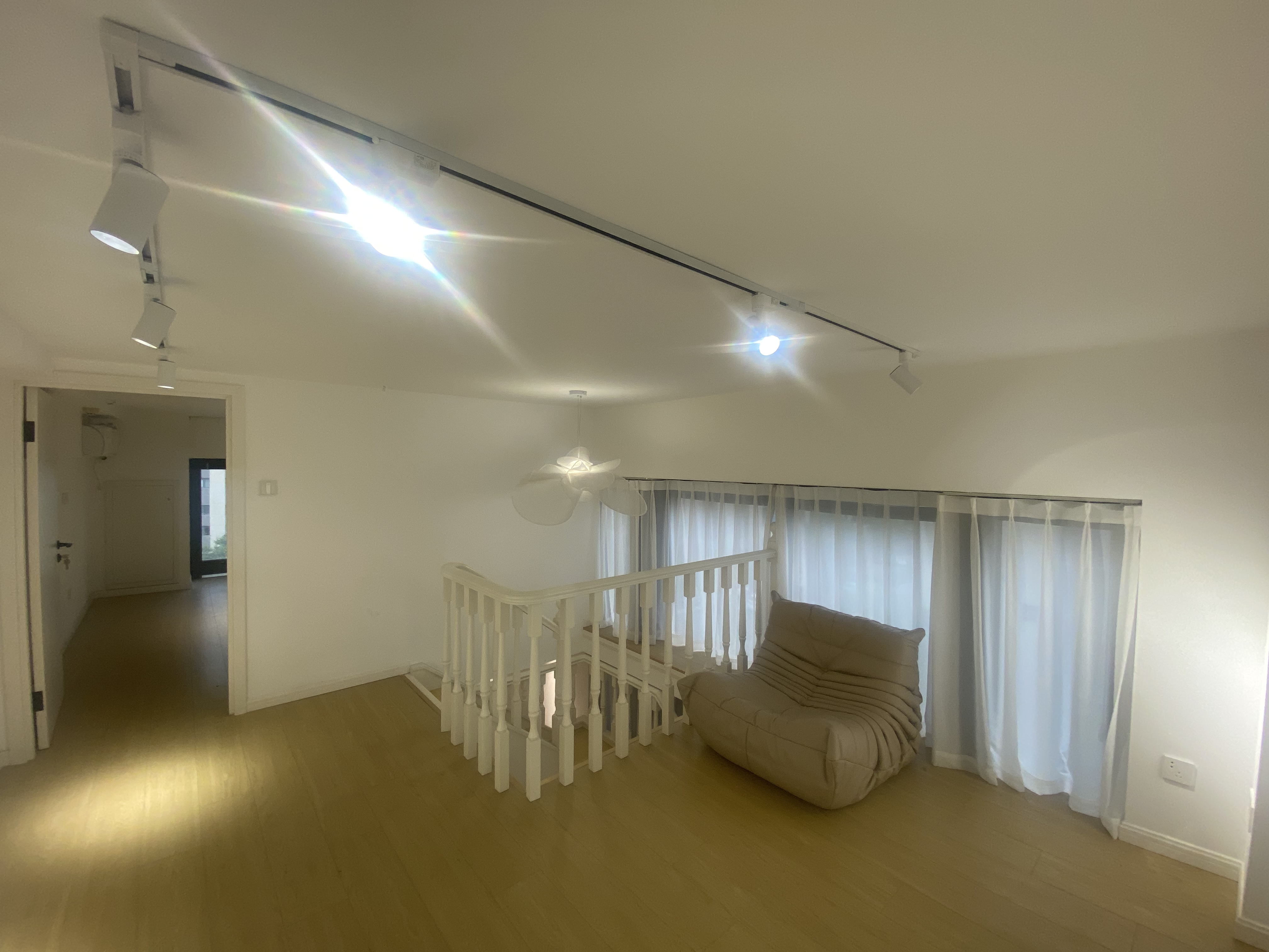 华润万象公馆 2室1厅1卫 70m&sup2;