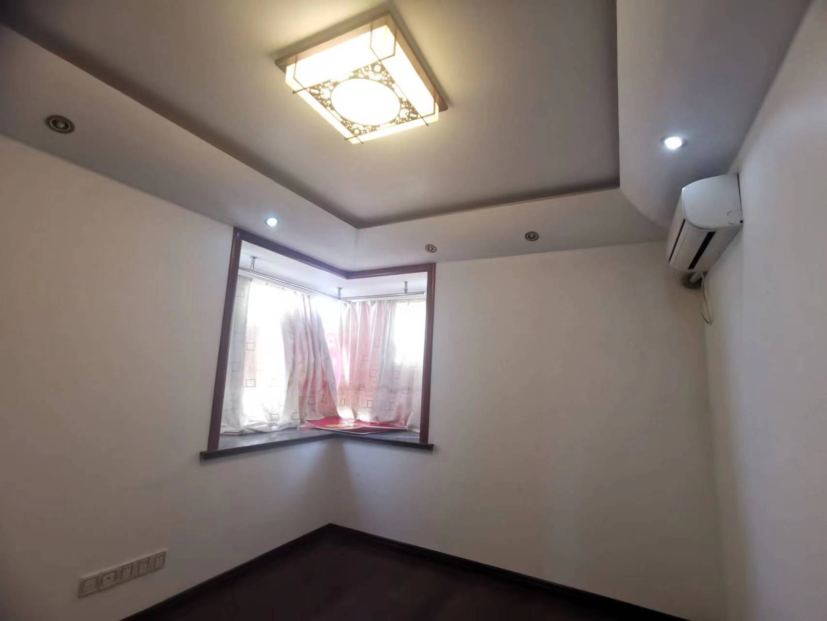 晏园南岸 3室2厅2卫 163.31m&sup2;