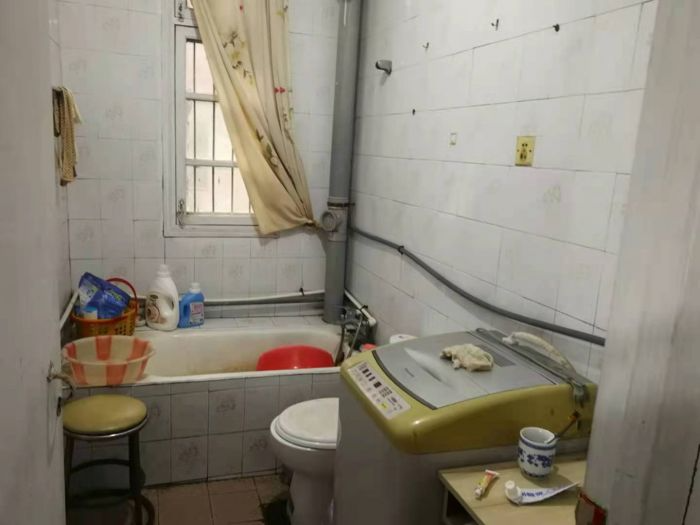 晨苑 2室1厅1卫 70m&sup2;