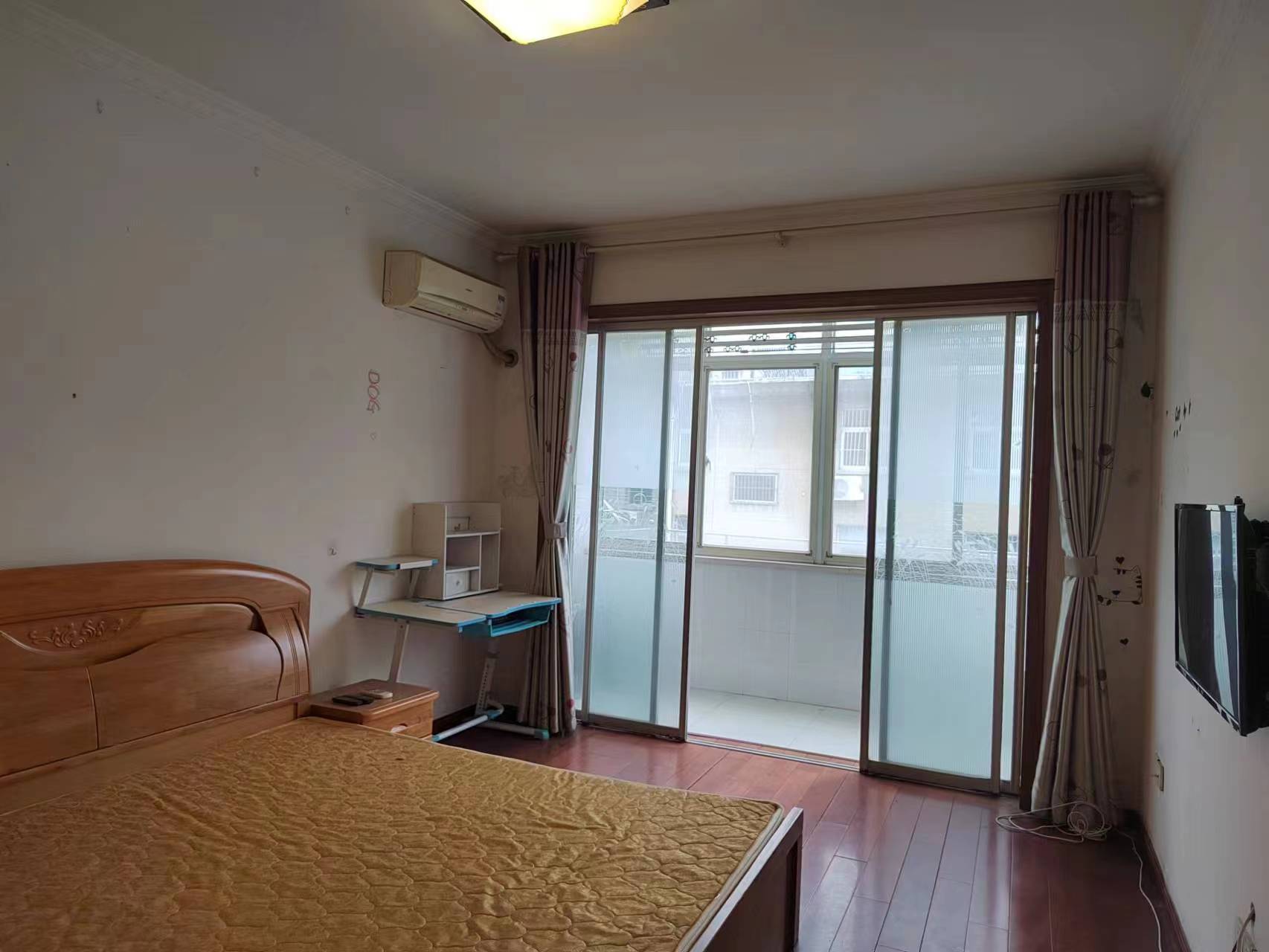 花园角 2室1厅1卫 72m&sup2;