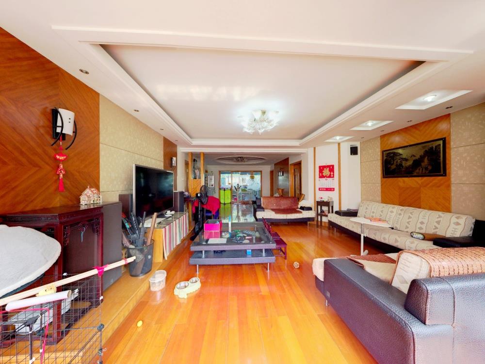 和兴花苑 7室3厅4卫 308.78m&sup2;
