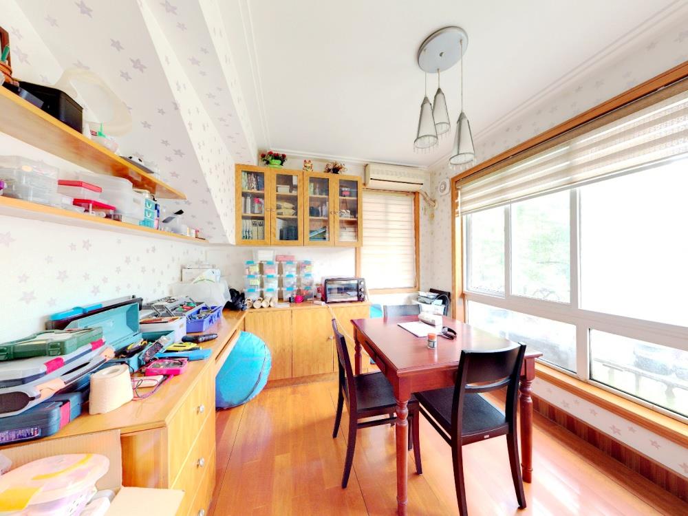 和兴花苑 7室3厅4卫 308.78m&sup2;