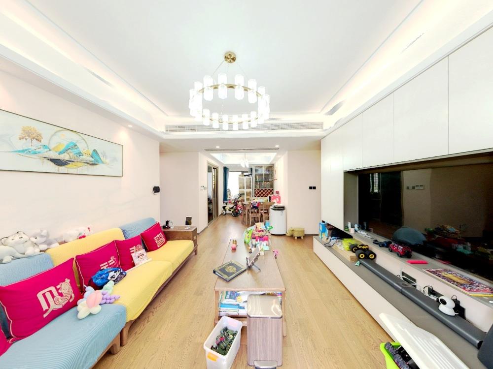 春风南岸西园 4室2厅2卫 140.00m&sup2;