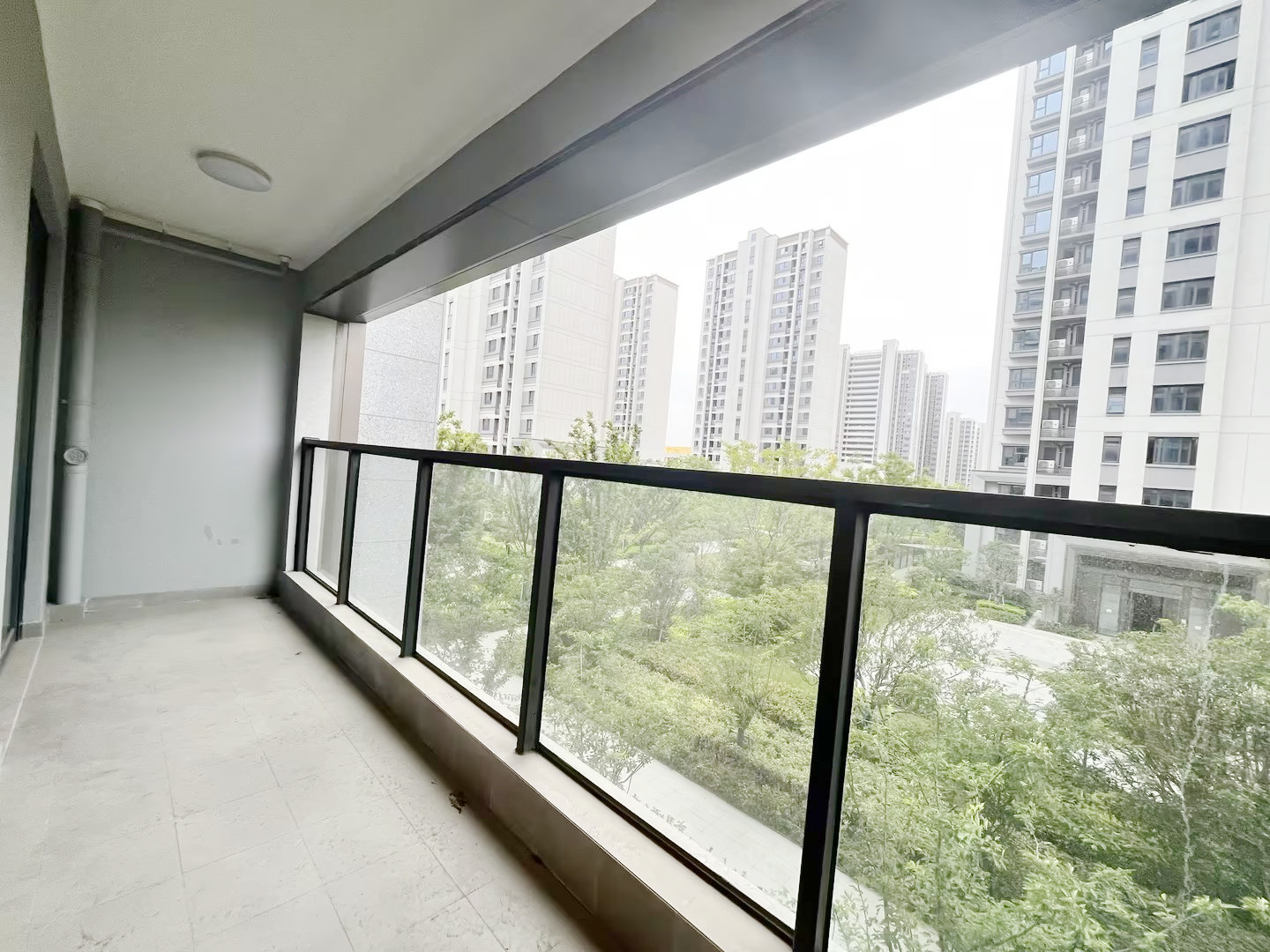 华润悦府 4室2厅2卫 124m&sup2;