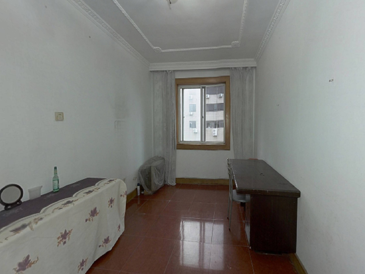 任港路2号 3室1厅1卫 99.96m&sup2;