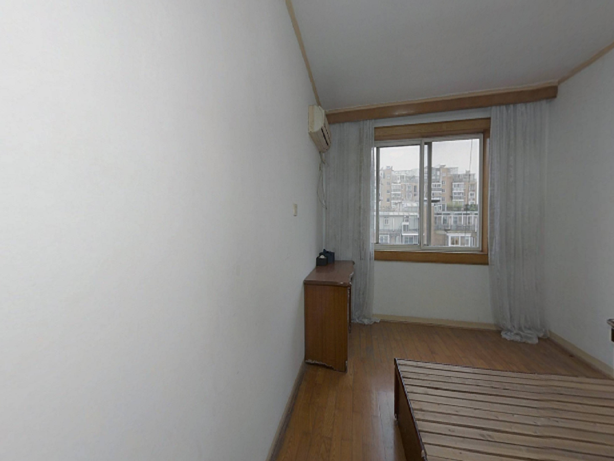 任港路2号 3室1厅1卫 99.96m&sup2;