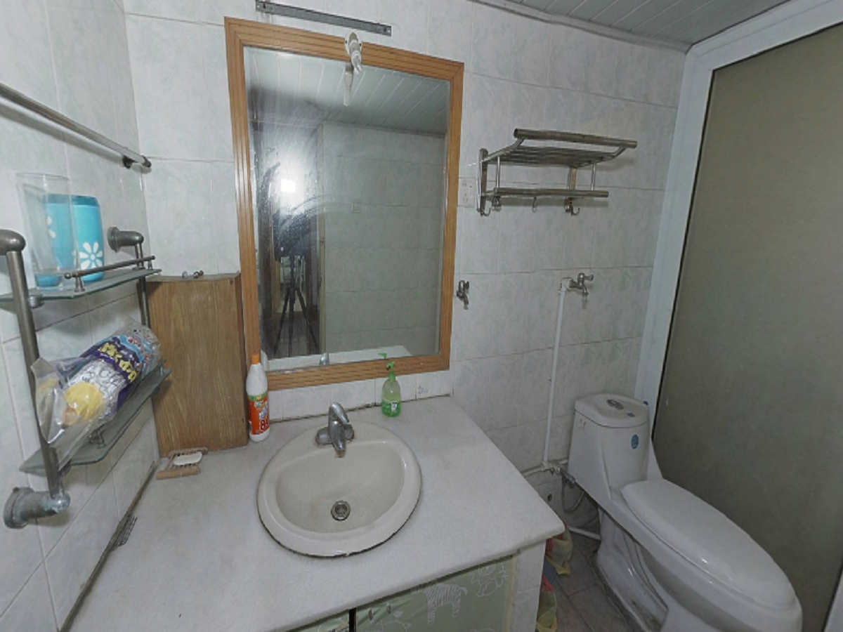 任港路2号 3室1厅1卫 99.96m&sup2;