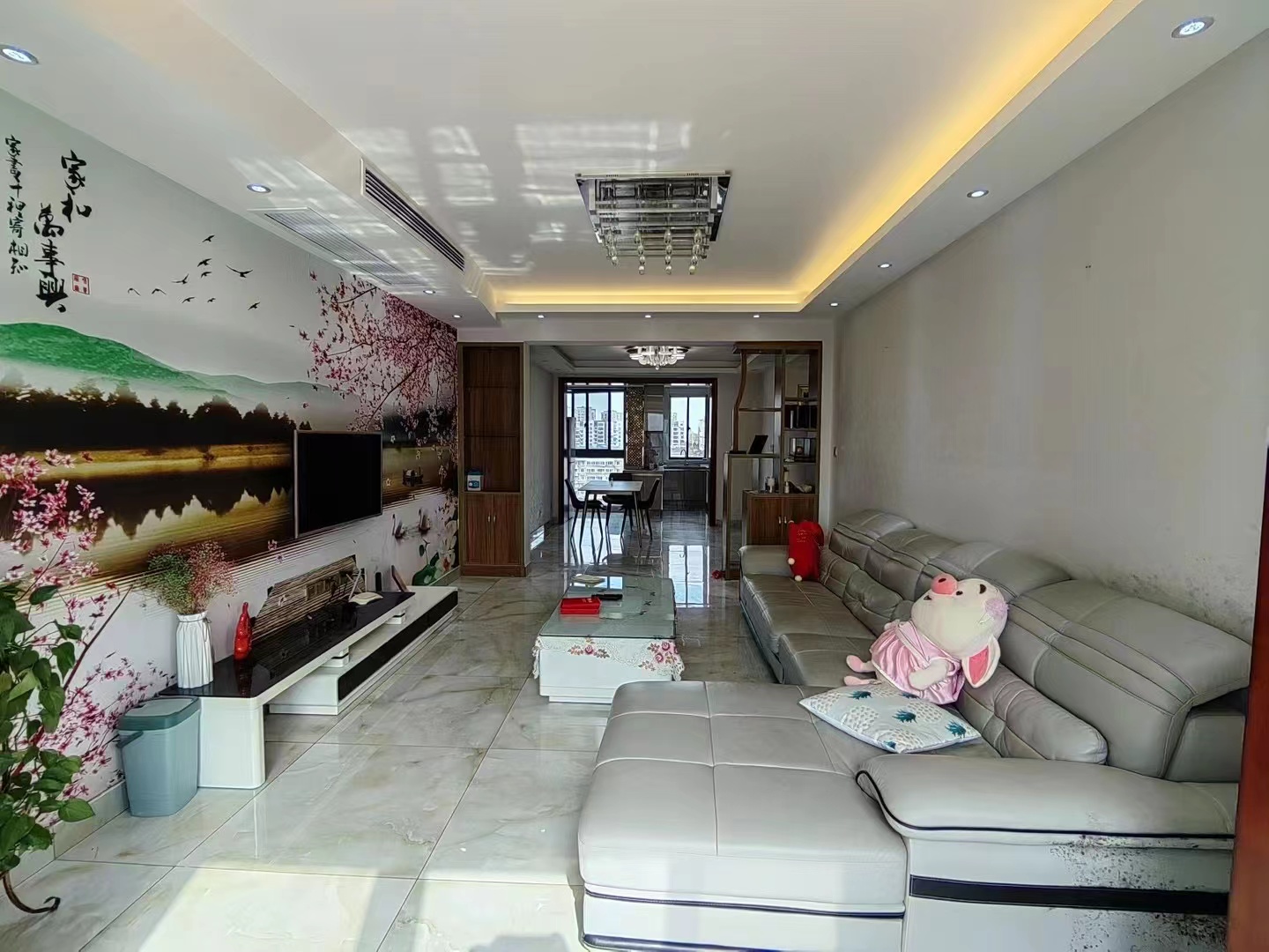 大唐金城 3室2厅2卫 130.94m&sup2;