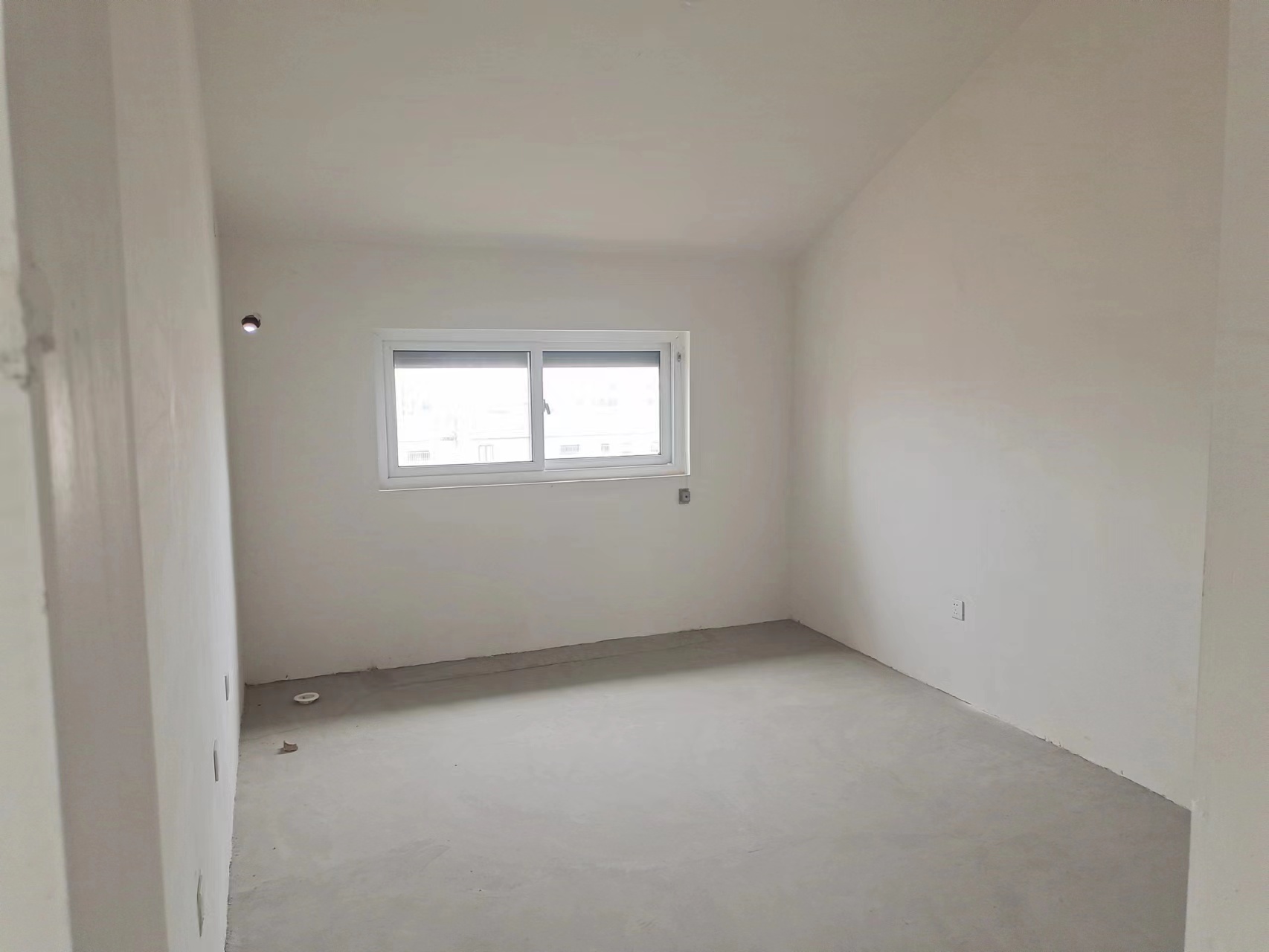 祥麟铭苑 5室2厅2卫 208m&sup2;