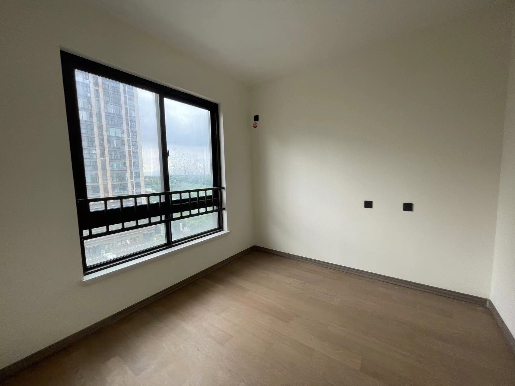 湖山源著 3室2厅2卫 125m&sup2;