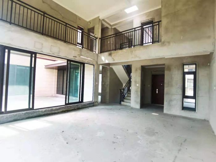 万科白鹭郡 4室2厅3卫 226.97m&sup2;