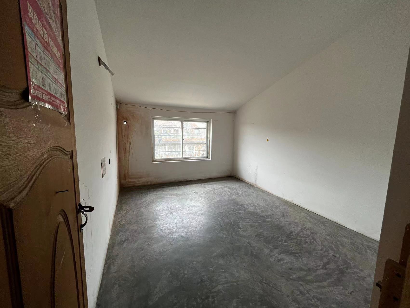 滨江花园 6室1厅2卫 210m&sup2;