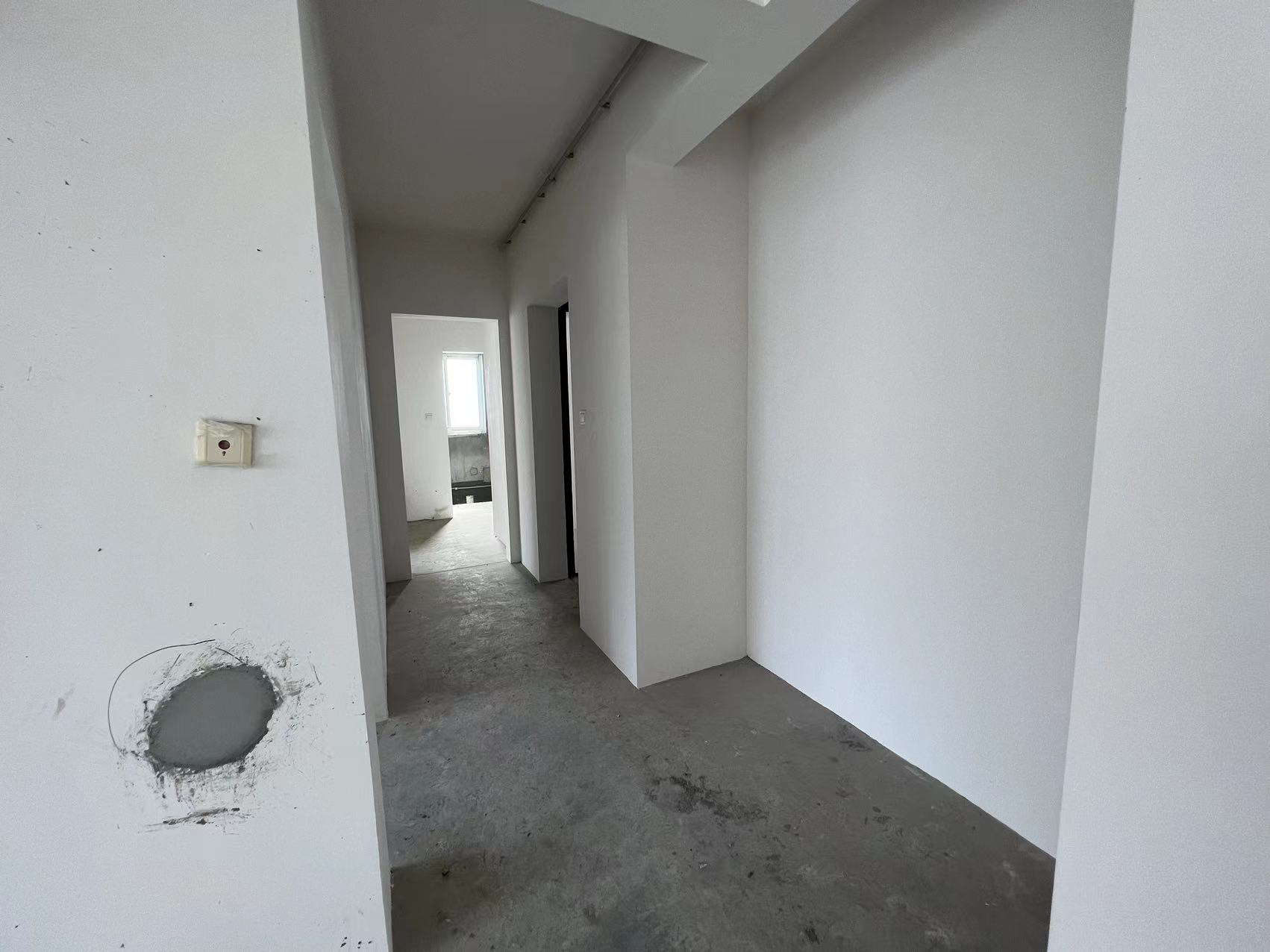 中南世纪花城三期 3室2厅2卫 139.00m&sup2;