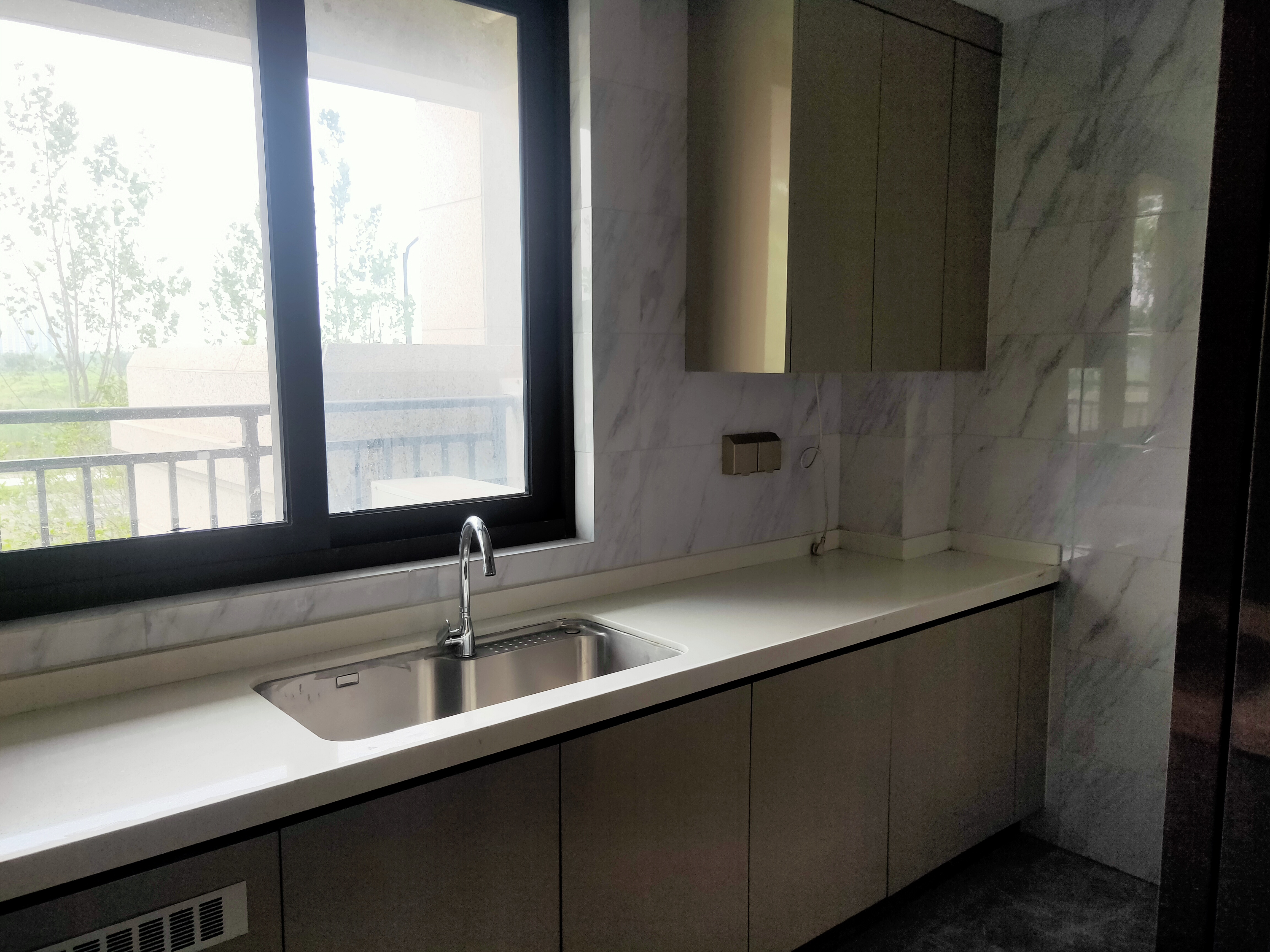 中海上东区 3室2厅2卫 127m&sup2;