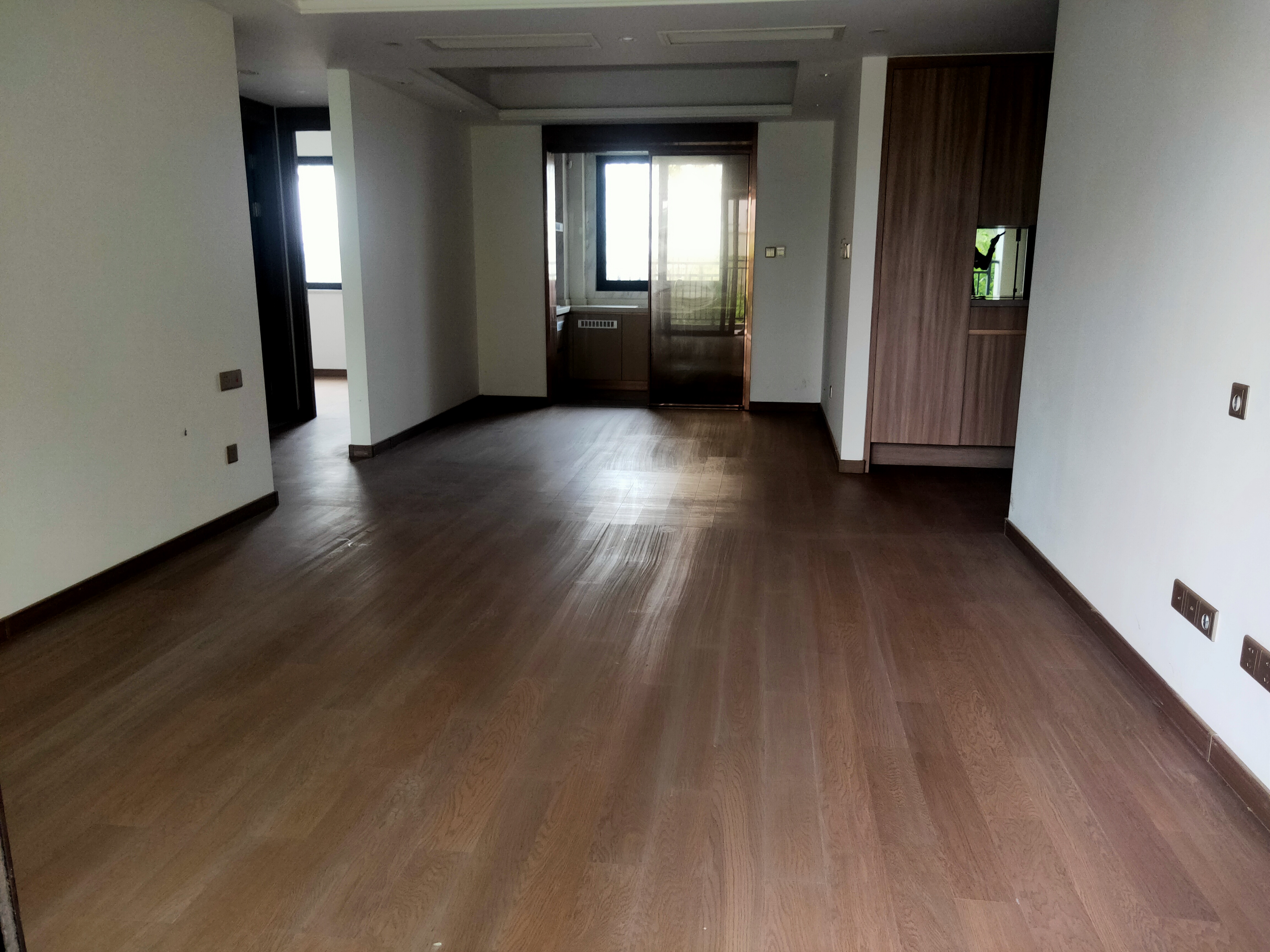 中海上东区 3室2厅2卫 127m&sup2;