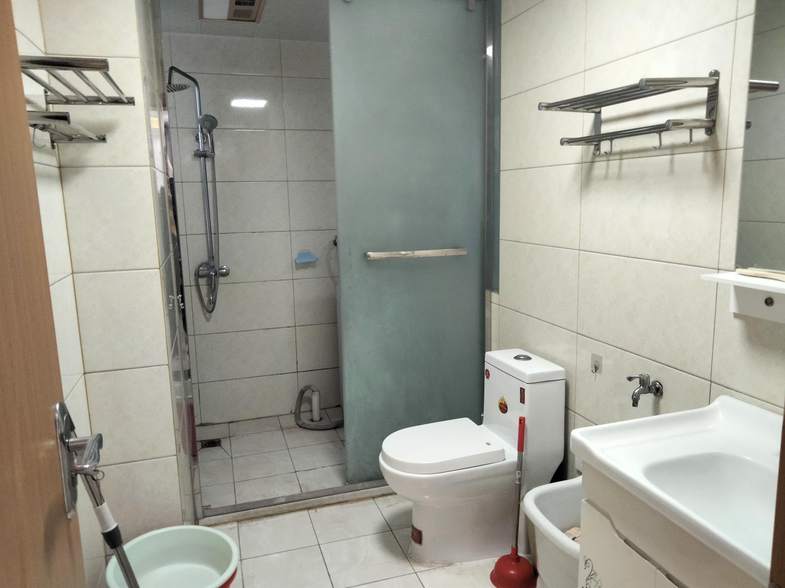 惠泽苑 2室1厅1卫 75m&sup2;