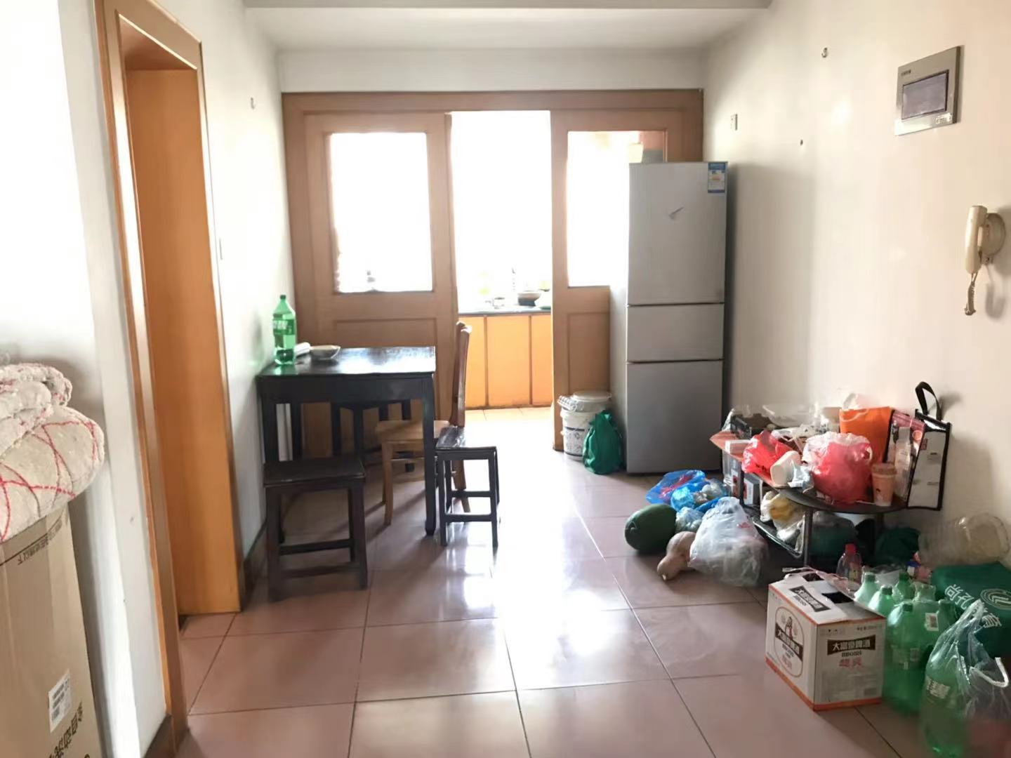 黎明花园 3室1厅1卫 92m&sup2;