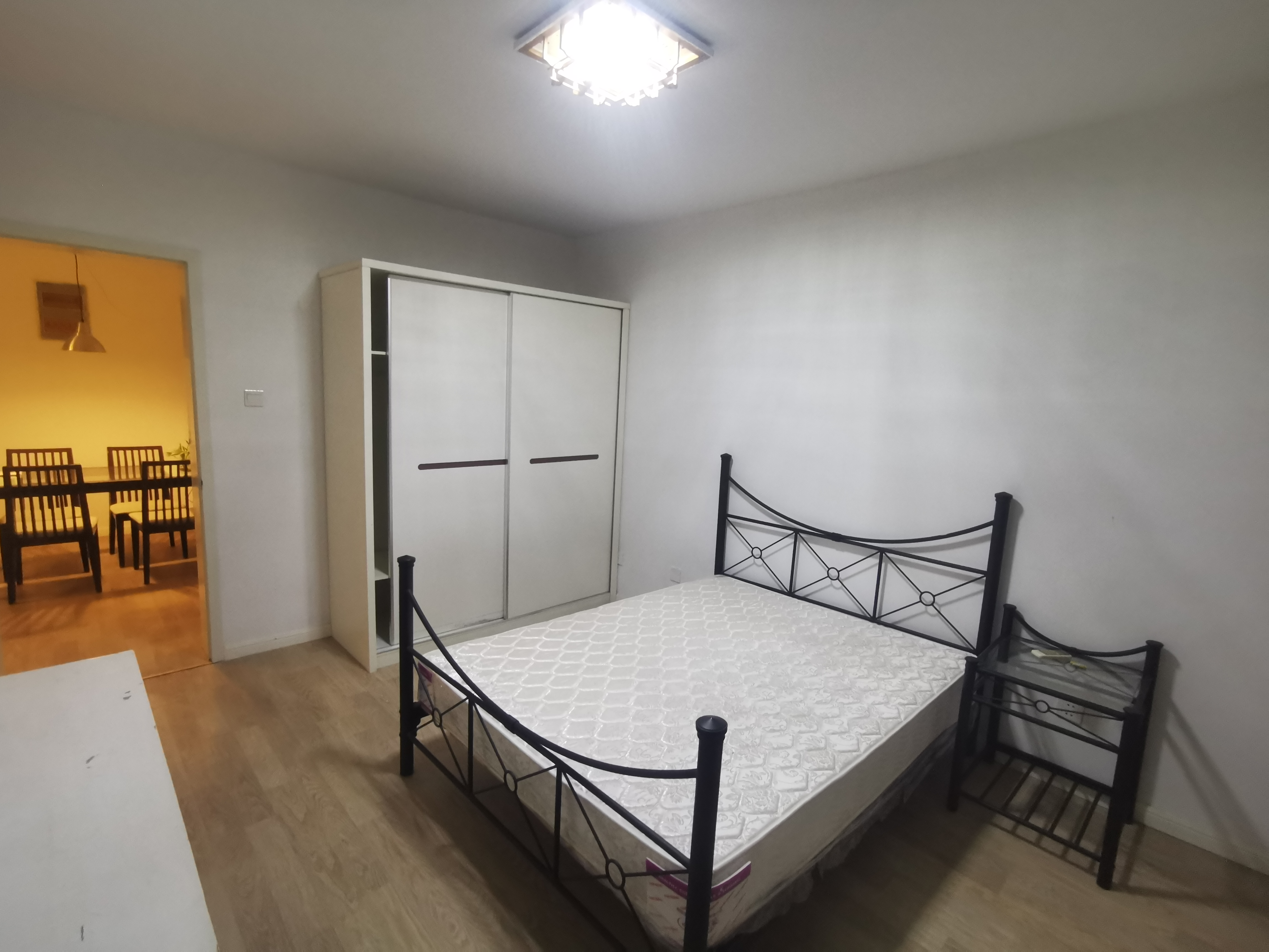 濠滨花园 2室2厅1卫 98.45m&sup2;