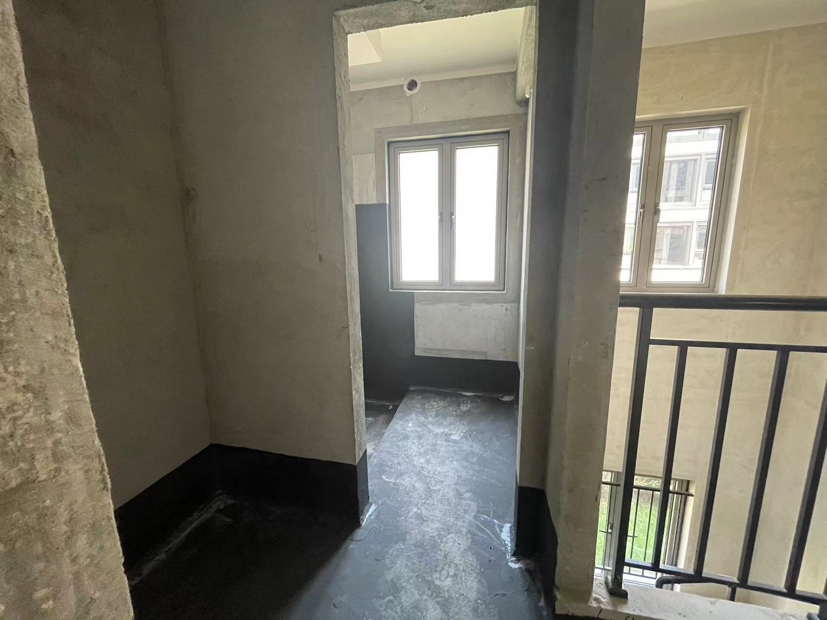 澜庭序 4室2厅2卫 306.8m&sup2;