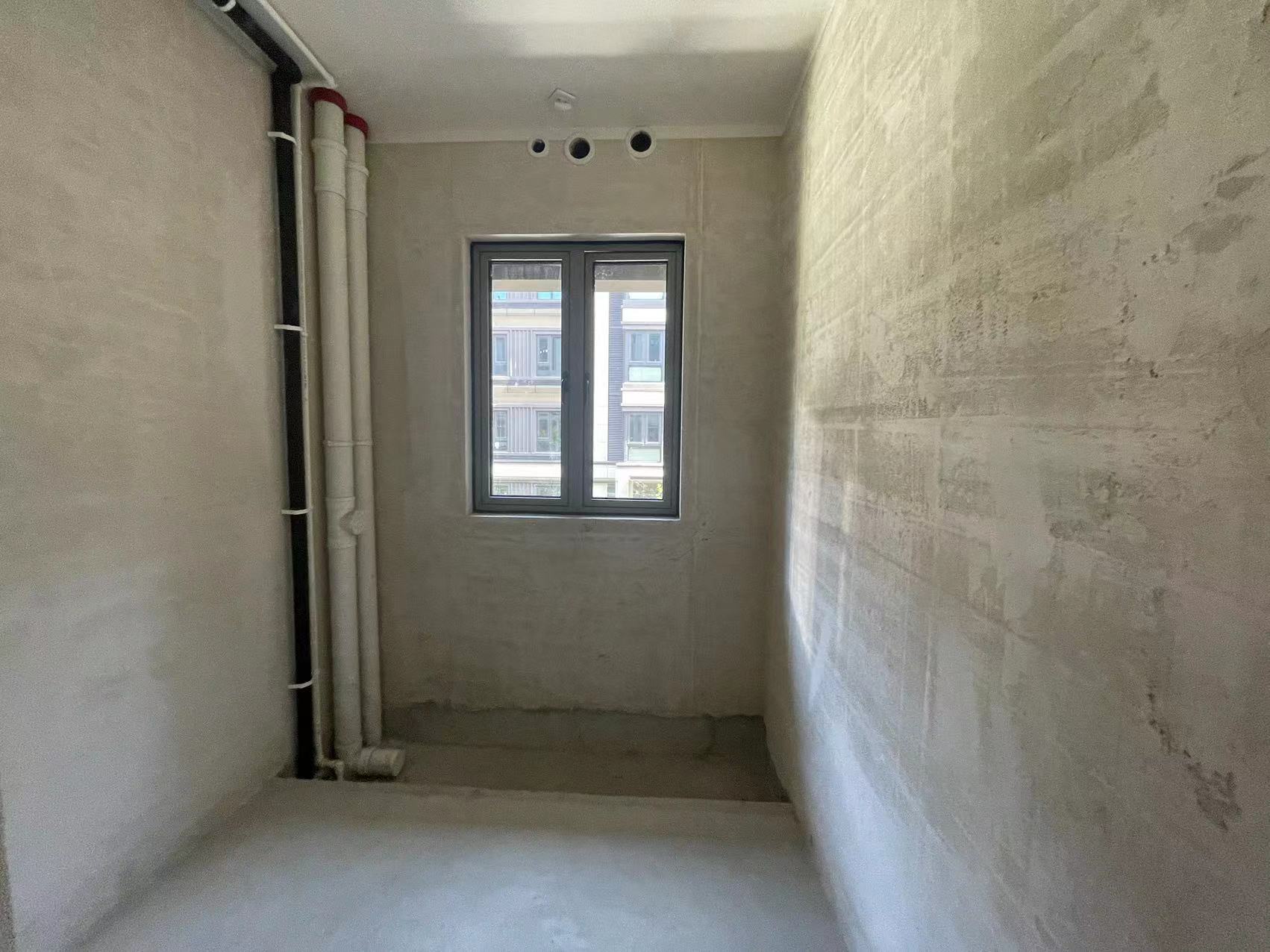 澜庭序 4室2厅2卫 306.8m&sup2;