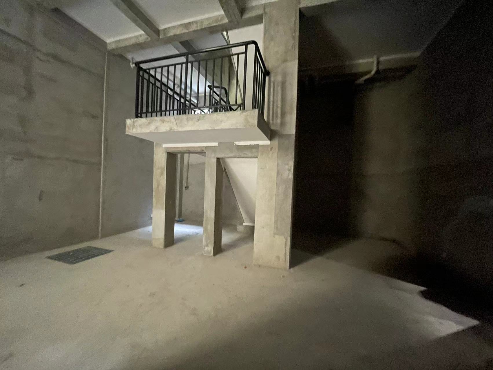 澜庭序 4室2厅2卫 306.8m&sup2;