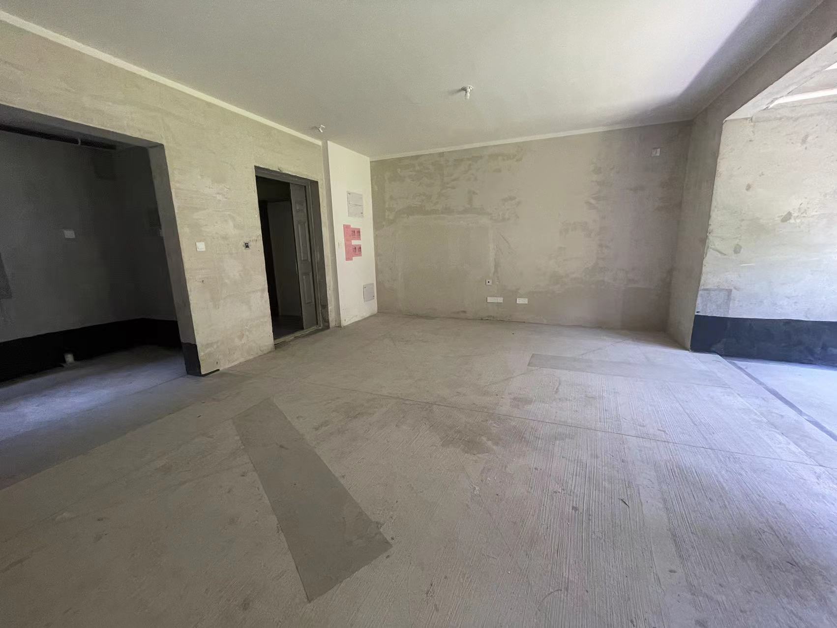 澜庭序 4室2厅2卫 306.8m&sup2;