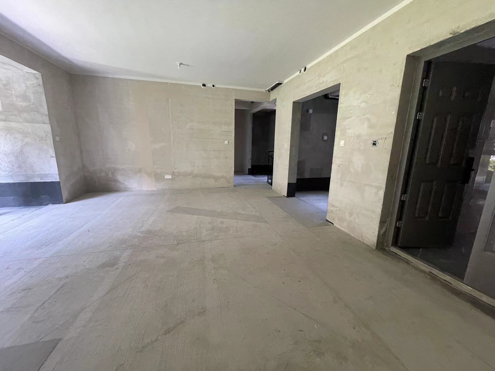 澜庭序 4室2厅2卫 306.8m&sup2;