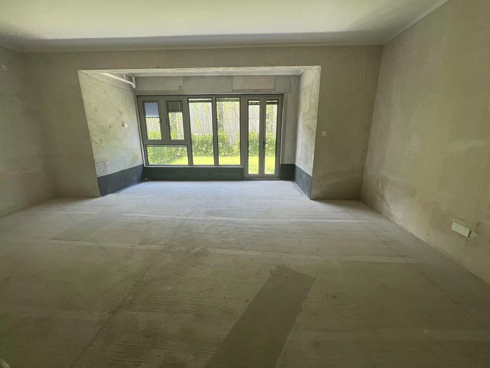 澜庭序 4室2厅2卫 306.8m&sup2;