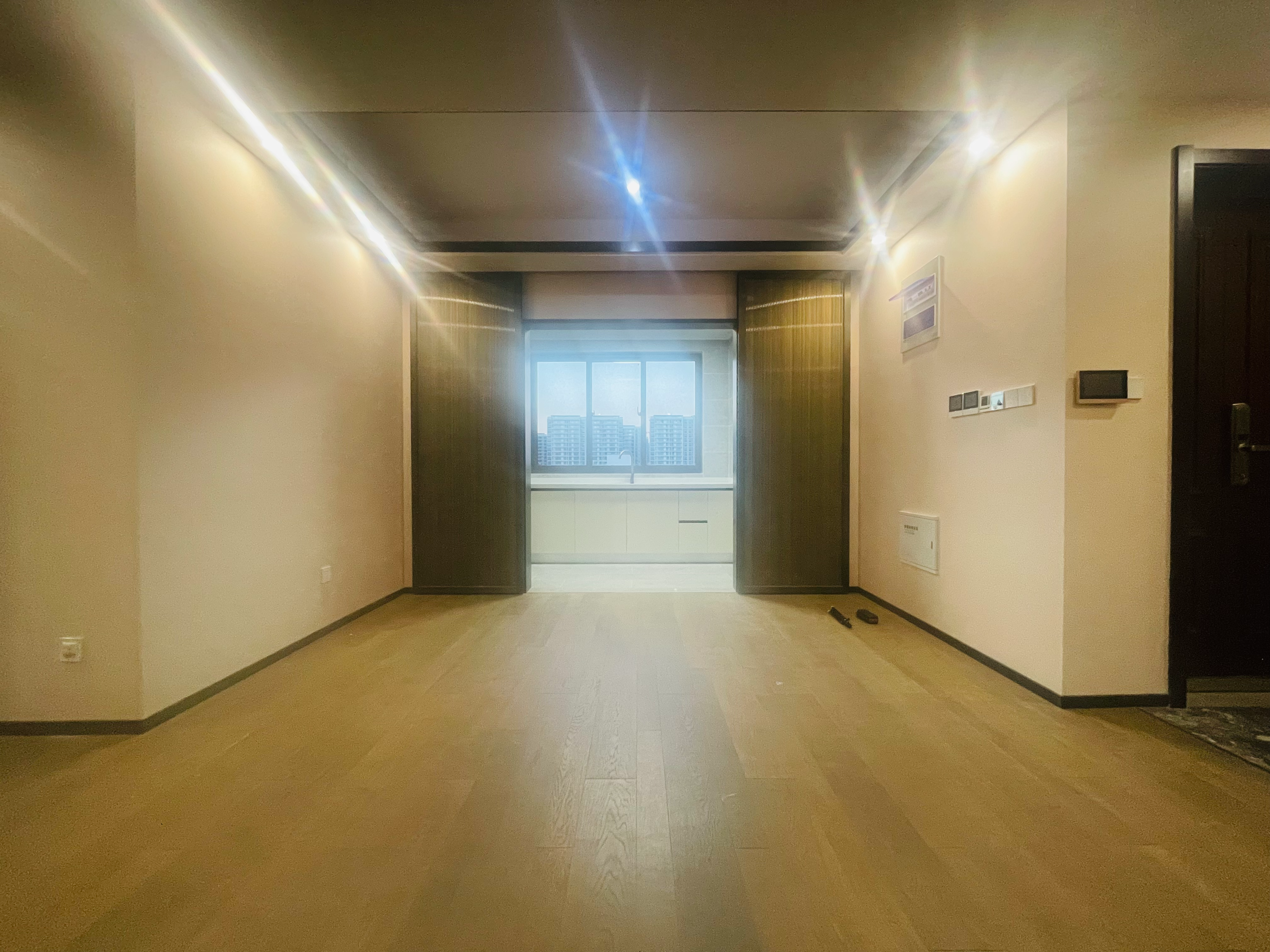 远创东樾 4室2厅2卫 155m&sup2;