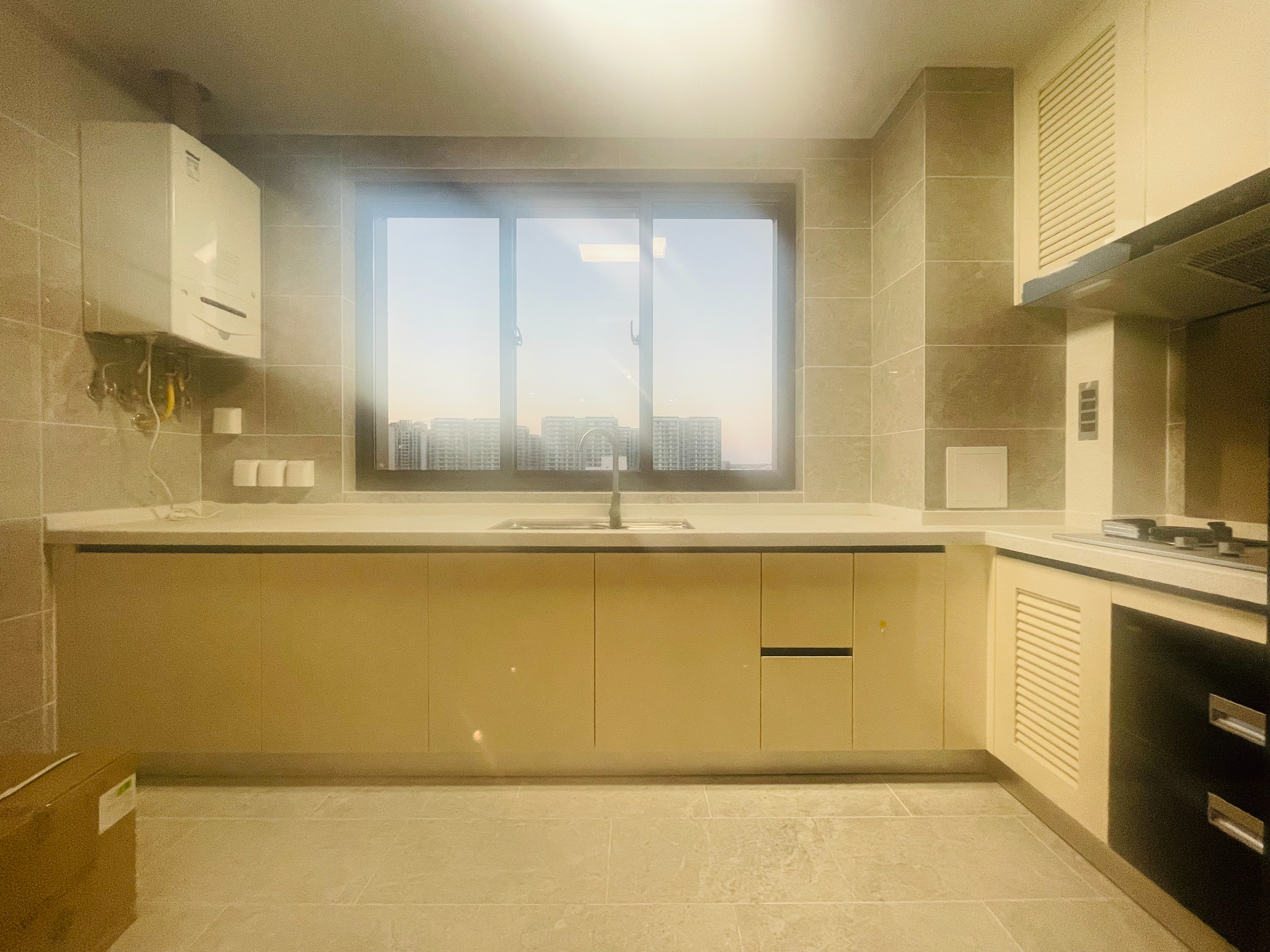 远创东樾 4室2厅2卫 155m&sup2;