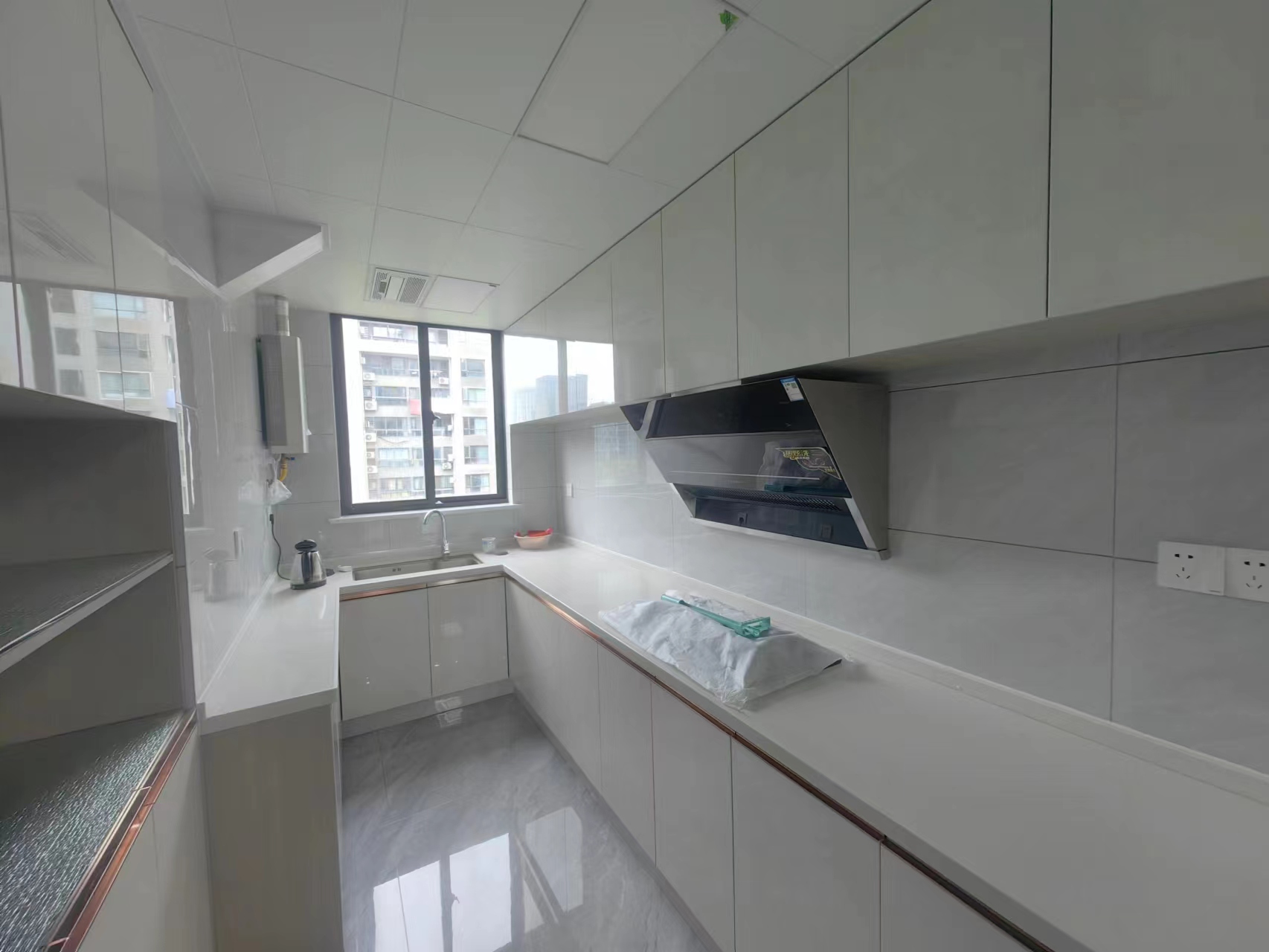 观河华府 2室2厅1卫 102m&sup2;