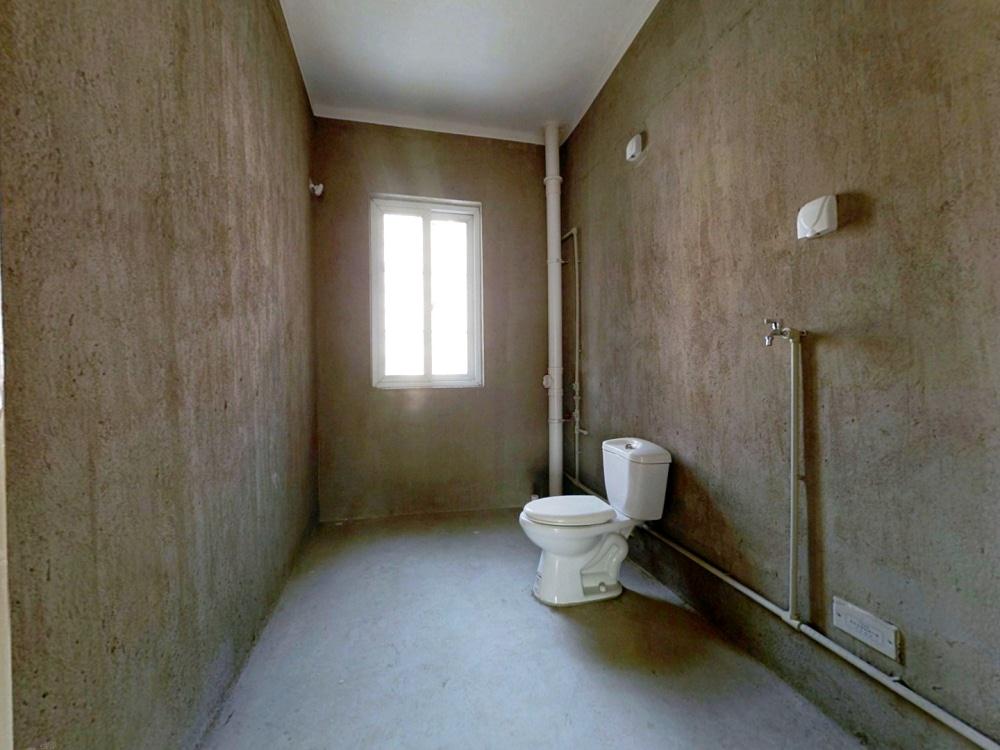 景明花苑 4室2厅1卫 94m&sup2;