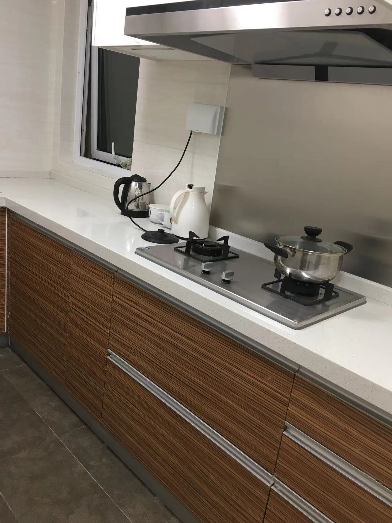 中海碧林湾 3室2厅1卫 96m&sup2;