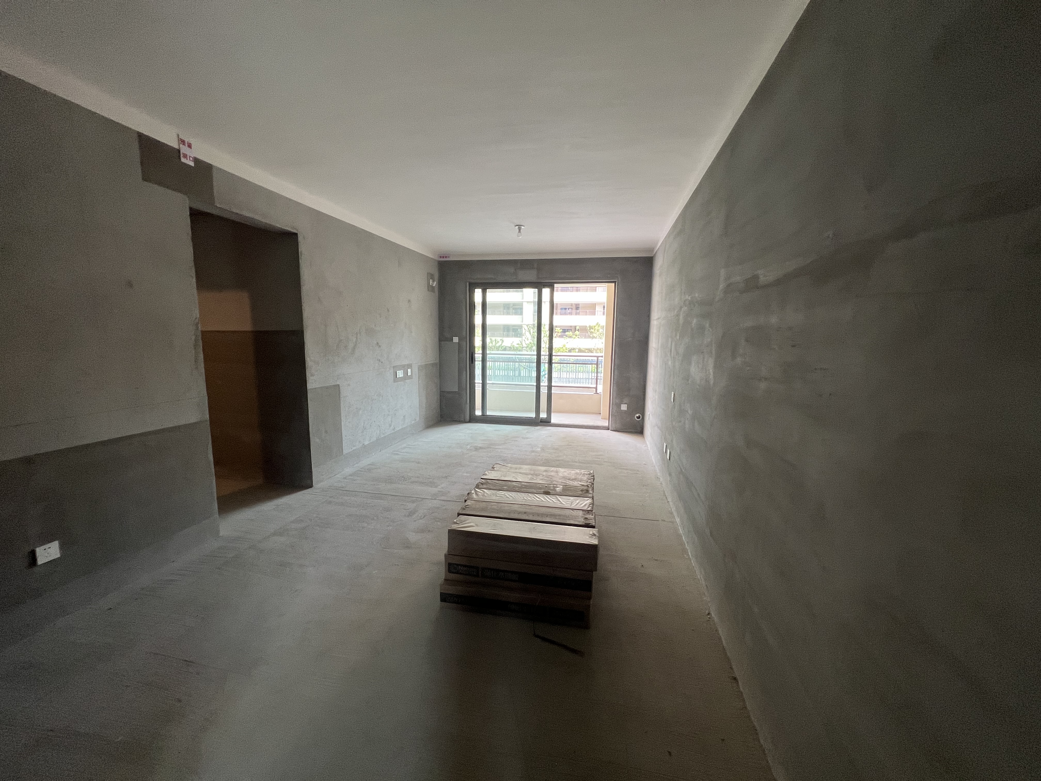 碧桂园桃李江山 3室2厅2卫 102m²