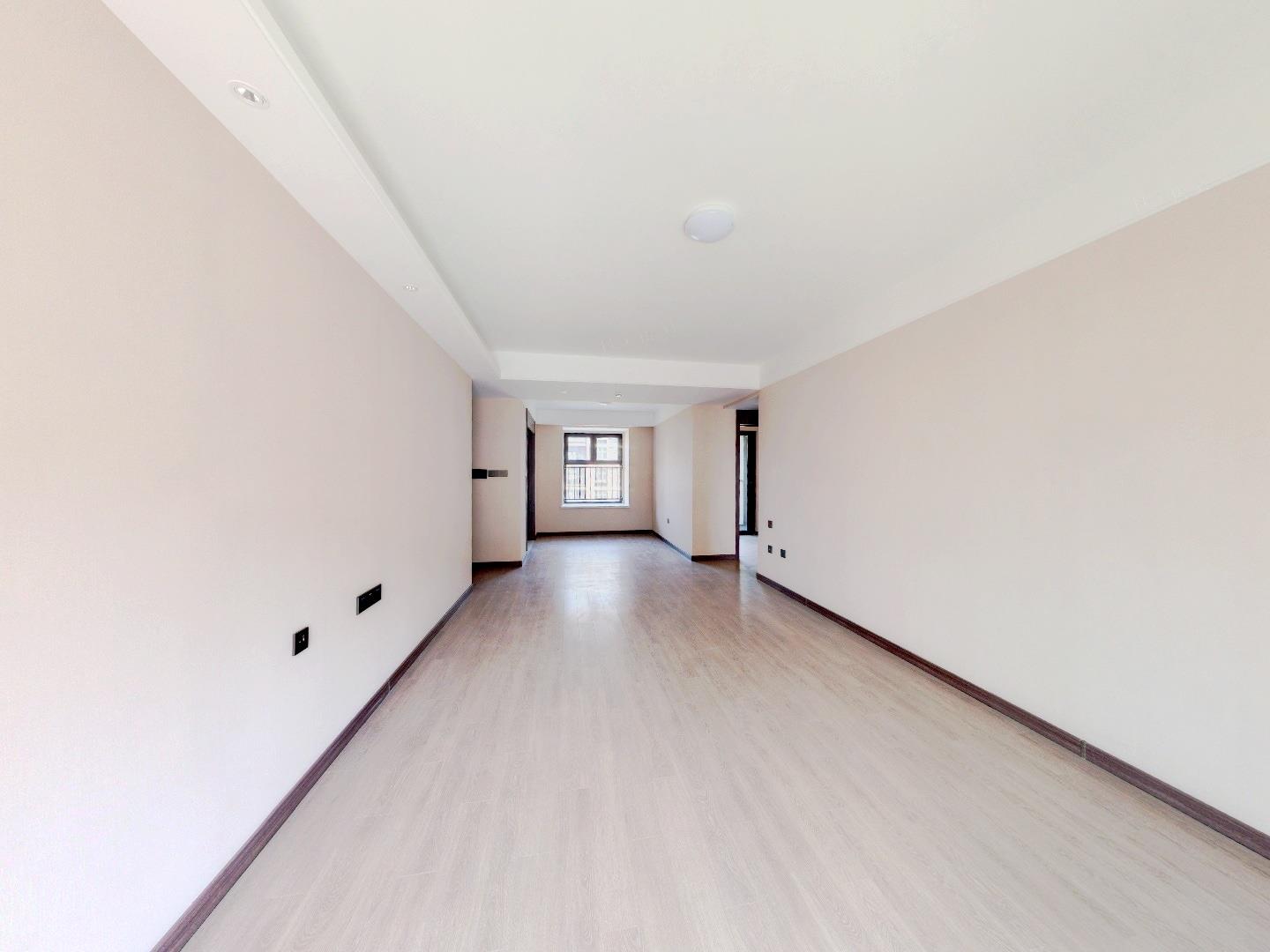 海上传奇 3室2厅1卫 110m&sup2;