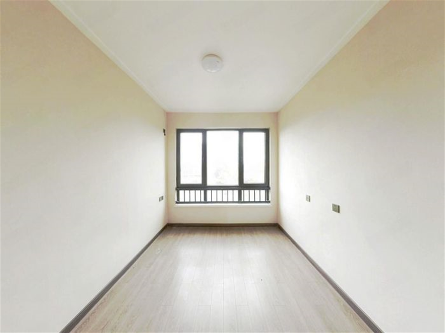 海上传奇 3室1厅1卫 89m&sup2;
