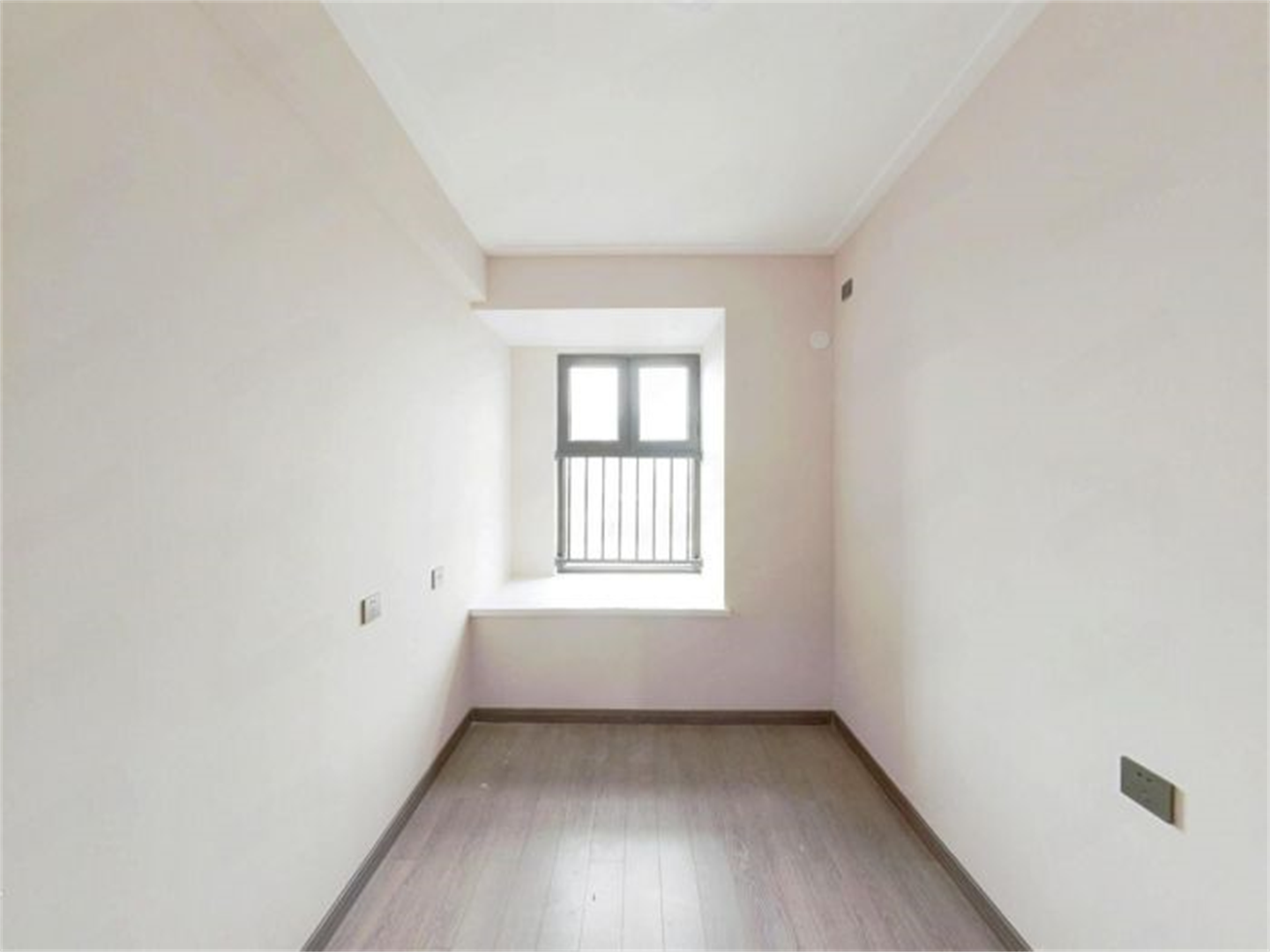 海上传奇 3室1厅1卫 89m&sup2;