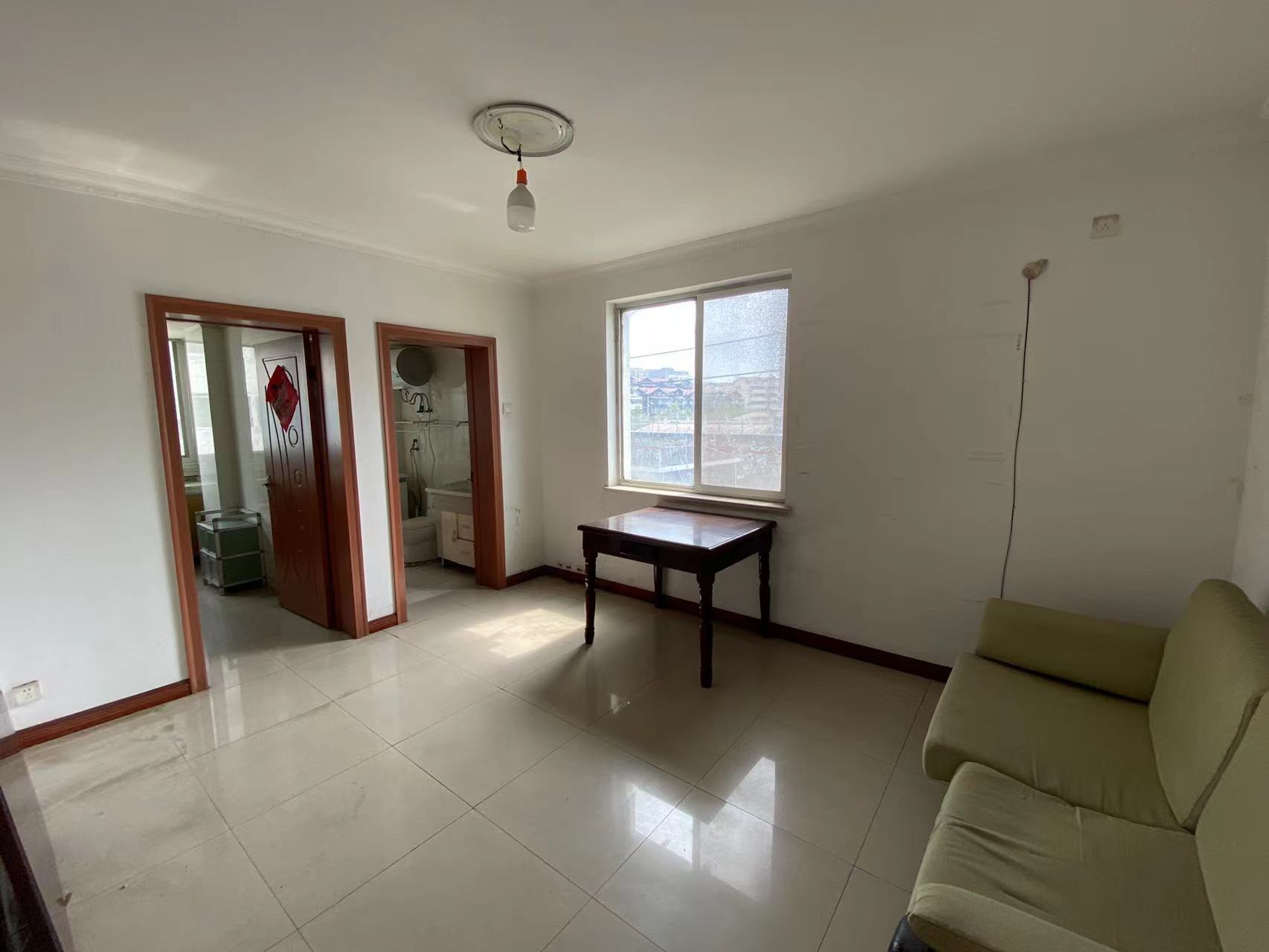 北濠桥东村 2室1厅1卫 70m²
