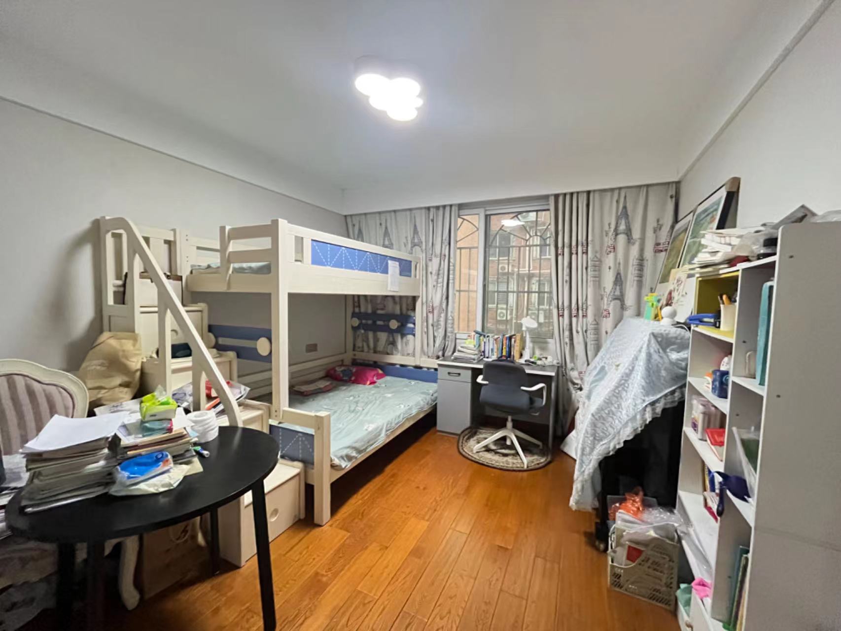 濠滨别业 3室2厅2卫 142m&sup2;