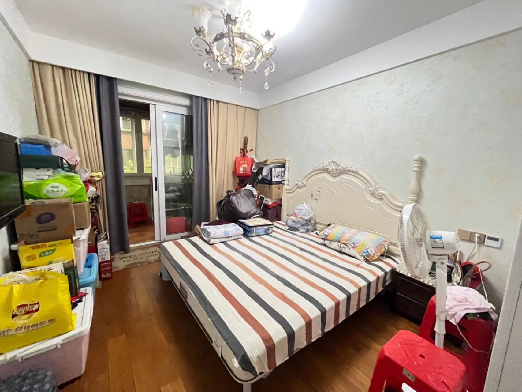 濠滨别业 3室2厅2卫 142m&sup2;
