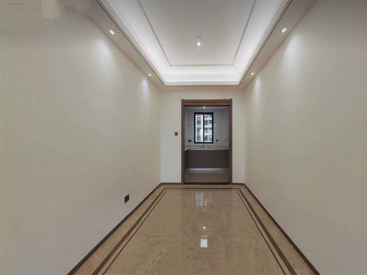 中南珑悦 3室2厅1卫 95m&sup2;
