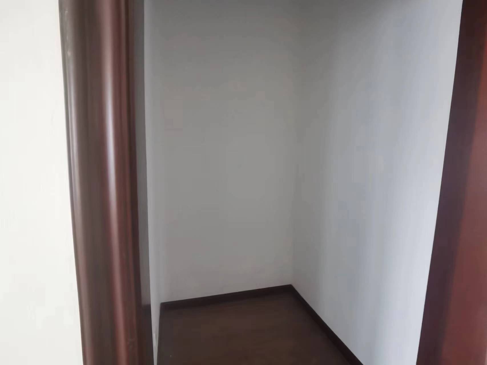 中梁望府 4室2厅2卫 149.67m²