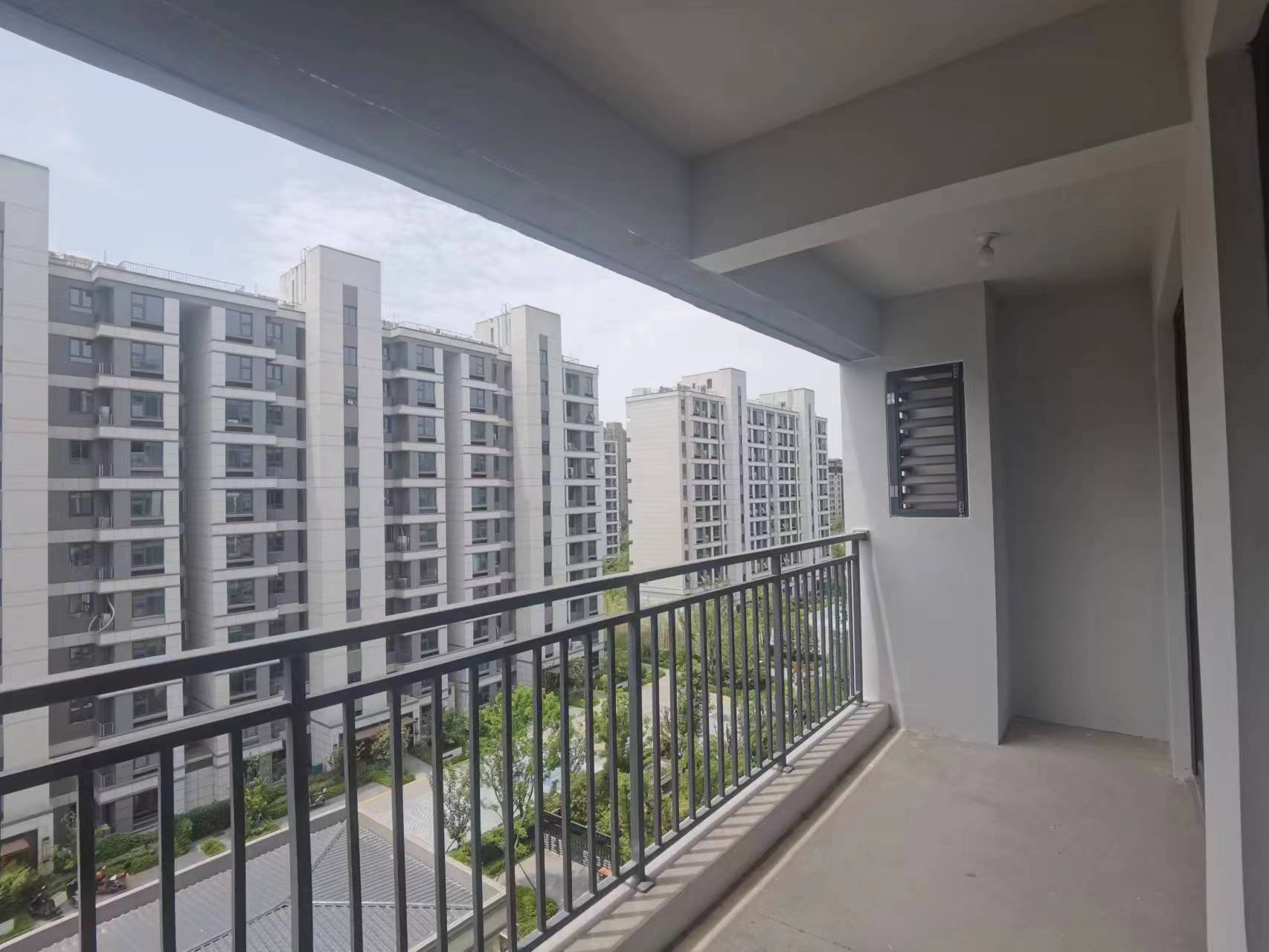阳光城文澜府 3室2厅1卫 98m&sup2;